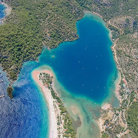 Fiesta No 2 Oludeniz