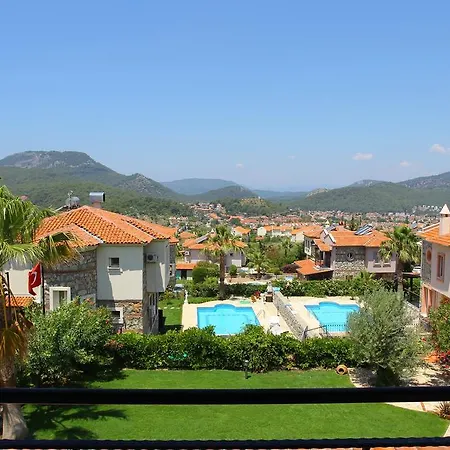 Villa Fiesta No 2 *